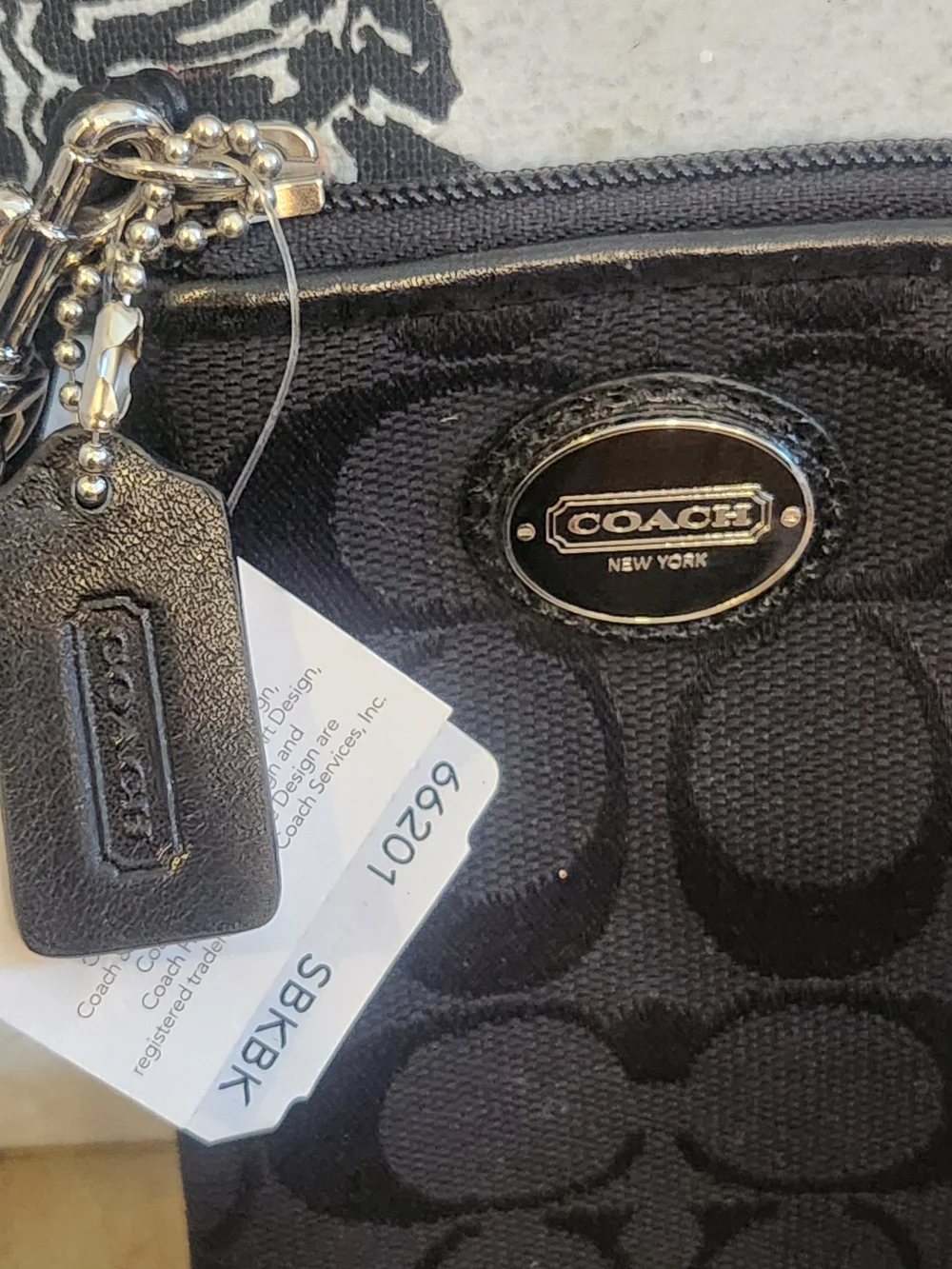 Coach Black Signature EAST/WEST Jacquard Wristlet with Hang Tag NWT - Picture 7 of 12